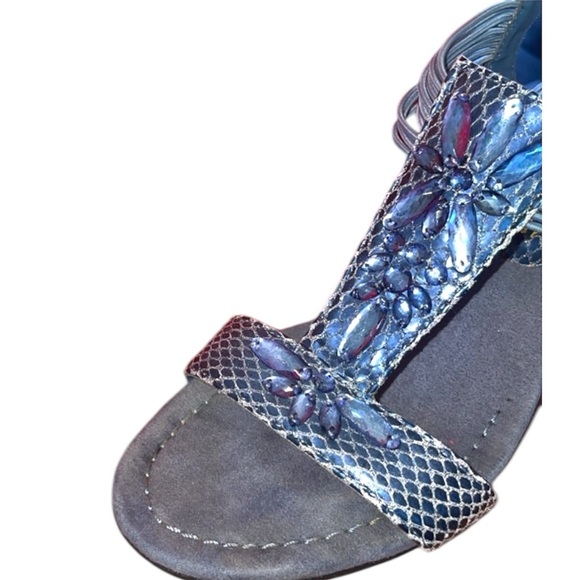 NEW YORK TRANSIT Embellished Cutout Wedges Snakeskin Print Stretch Ankle 8.5 New - Picture 3 of 14